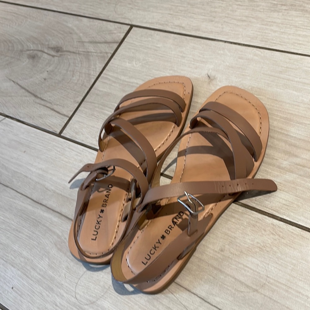 Lucky Brand Sandals